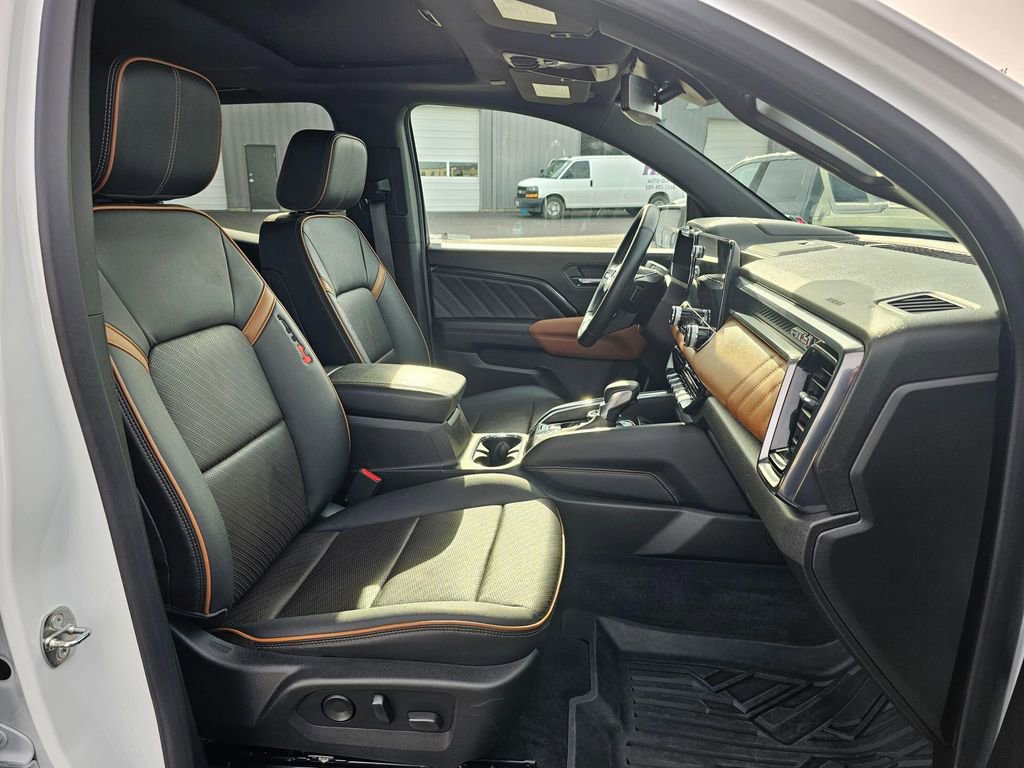 Used 2023 GMC Canyon AT4 w/ AT4 Premium Package image 14
