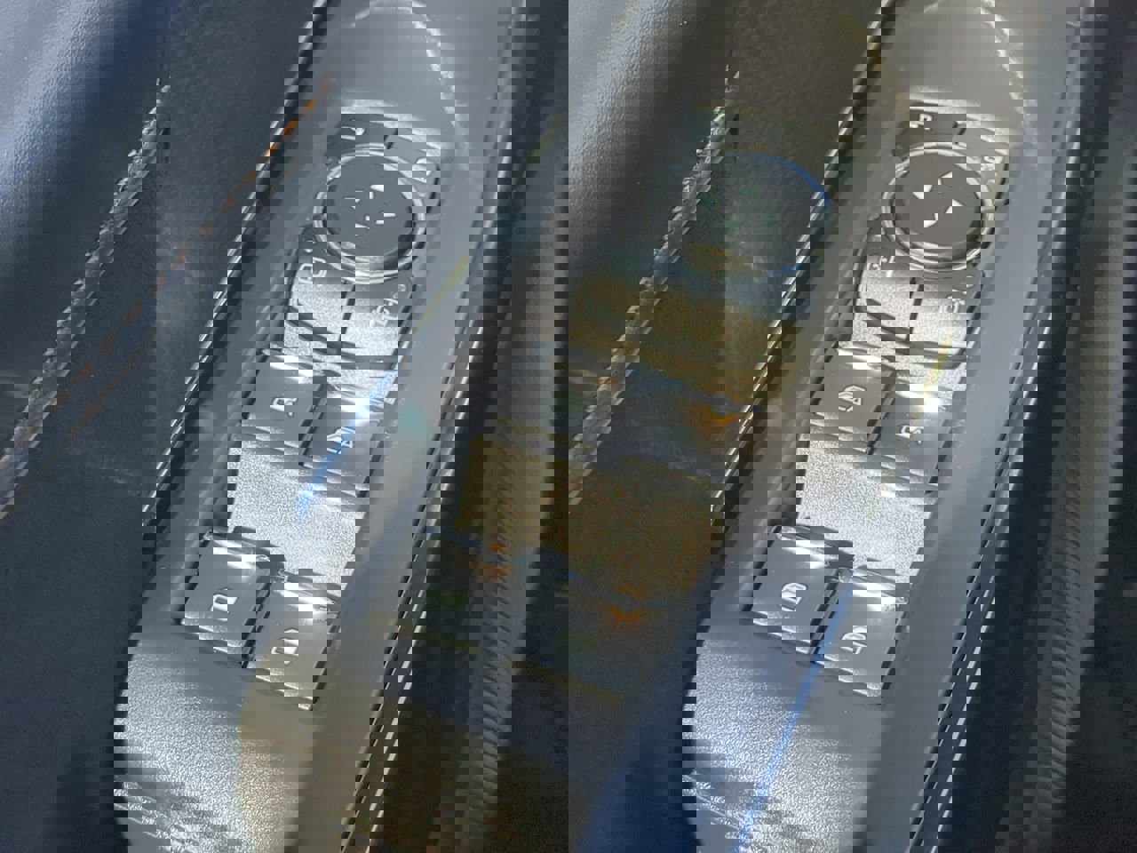 Certified 2023 Ford F150 Platinum w/ Equipment Group 701A High image 23