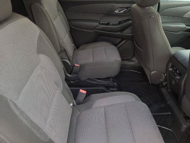 Used 2023 Chevrolet Traverse LT FWD image 12