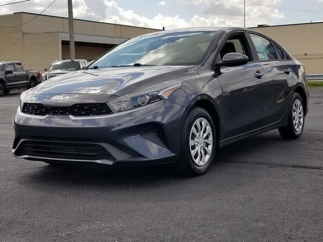 Used 2023 Kia Forte LX FWD image 7