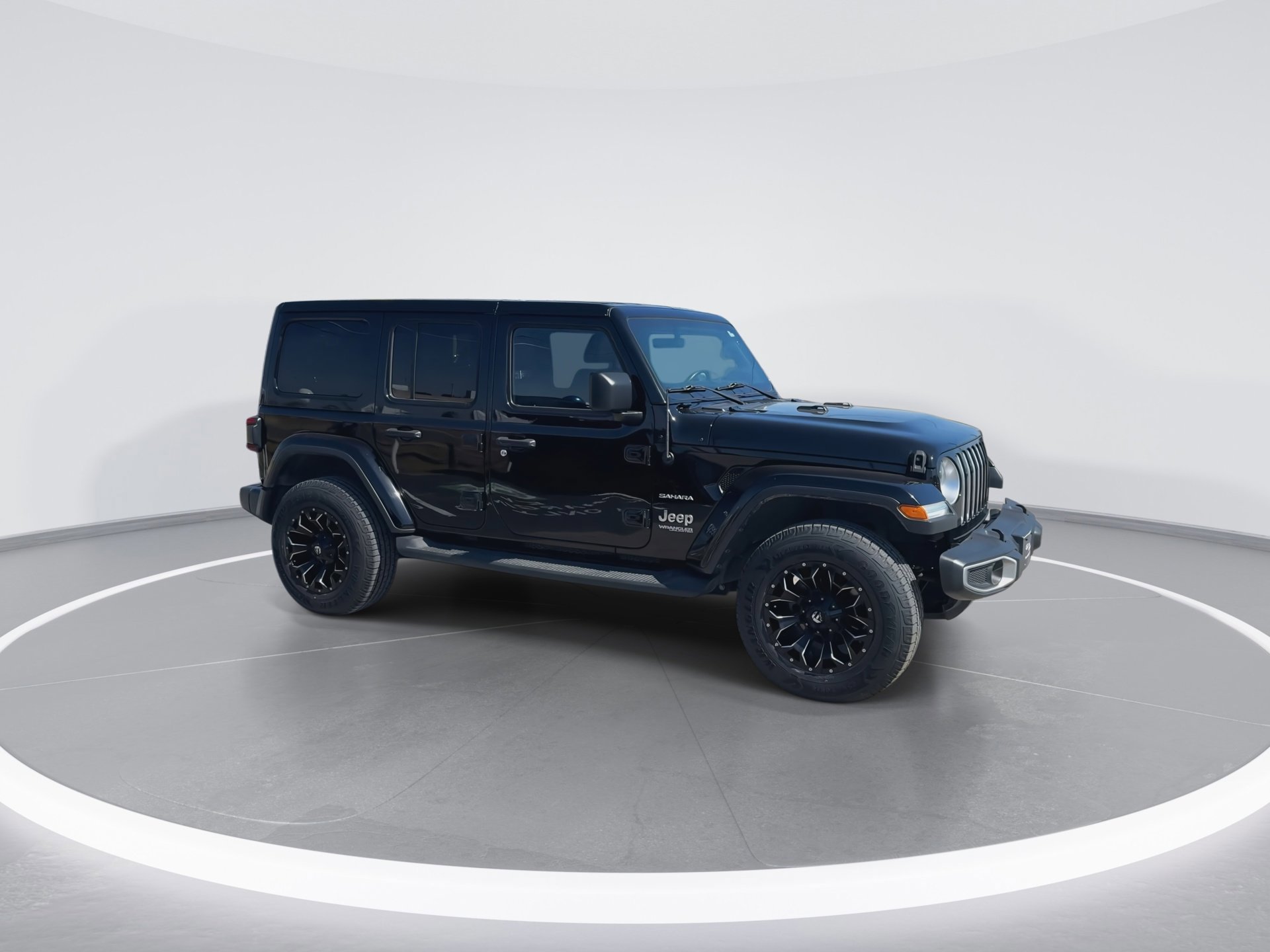 Used 2019 Jeep Wrangler Unlimited Sahara video 2