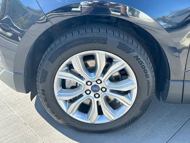 Certified 2022 Ford Edge Titanium image 31