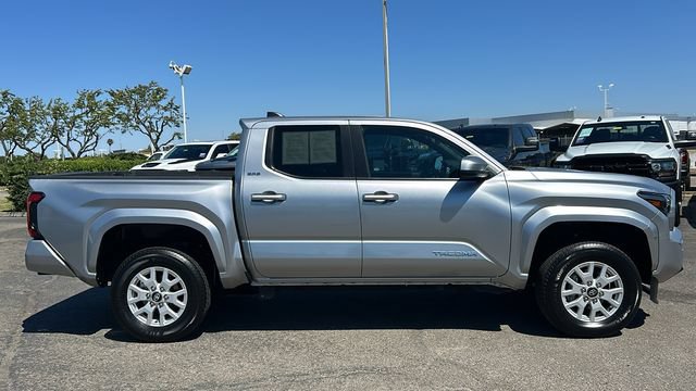 Used 2024 Toyota Tacoma SR5 AWD/4WD image 2