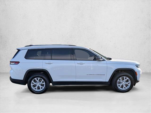 Used 2023 Jeep Grand Cherokee L Limited w/ Luxury Tech Group II RWD image 4