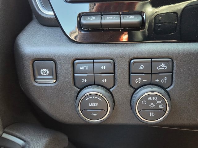 Used 2025 Chevrolet Silverado 3500 High Country w/ Technology Package image 22
