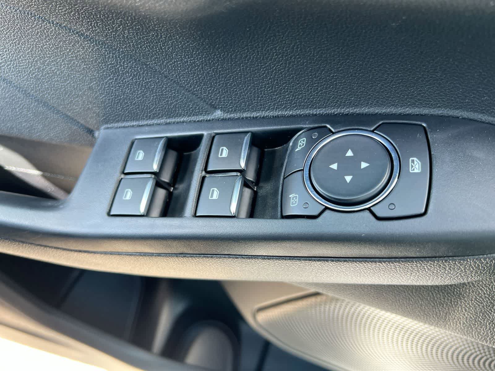 Certified 2023 Ford Escape Active AWD/4WD image 17