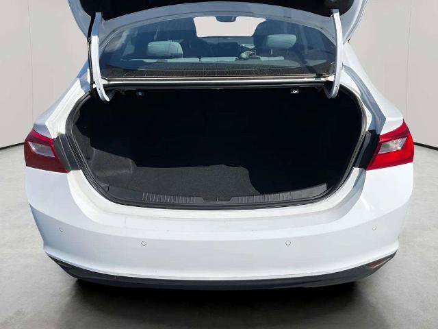 Used 2024 Chevrolet Malibu LT FWD image 13