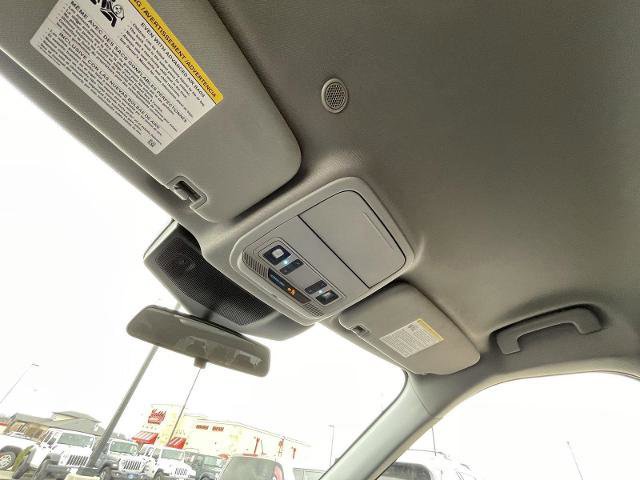 Certified 2022 Ford Explorer XLT w/ Equipment Group 202A image 22