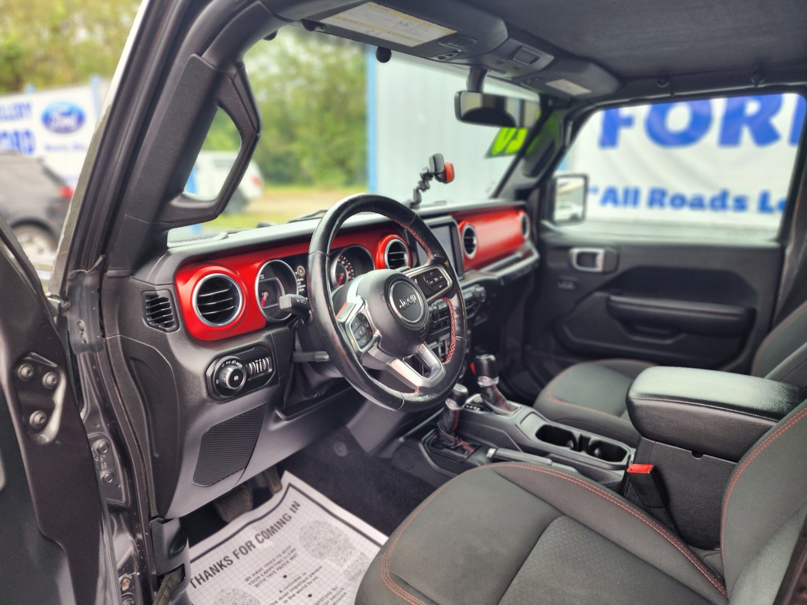Used 2020 Jeep Wrangler Unlimited Rubicon AWD/4WD image 11