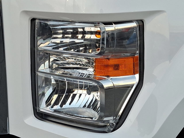 Certified 2022 Ford F750 2WD Regular Cab Super Duty image 29