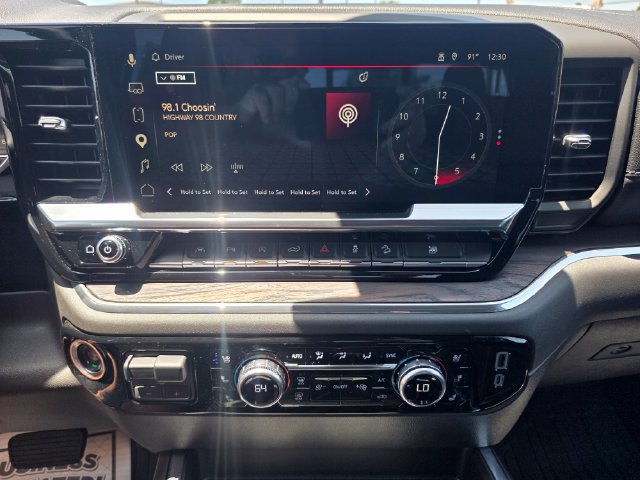 Used 2024 GMC Sierra 1500 SLT w/ SLT Premium Plus Package AWD/4WD image 20