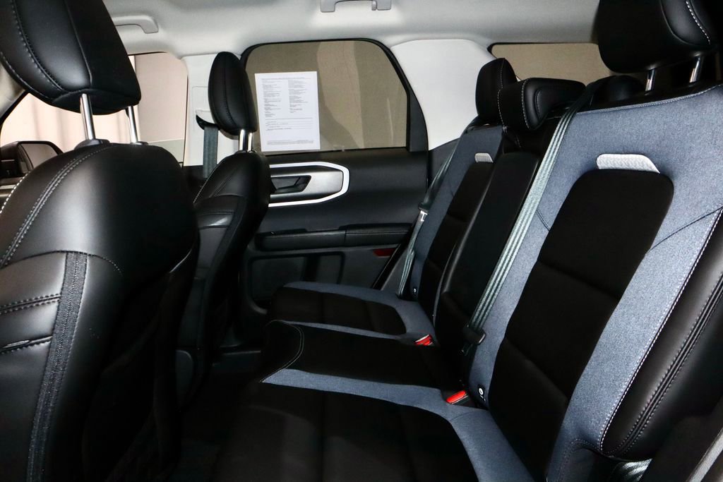 Certified 2025 Ford Bronco Sport Outer Banks w/ Outer Banks Tech Package+ AWD/4WD image 23