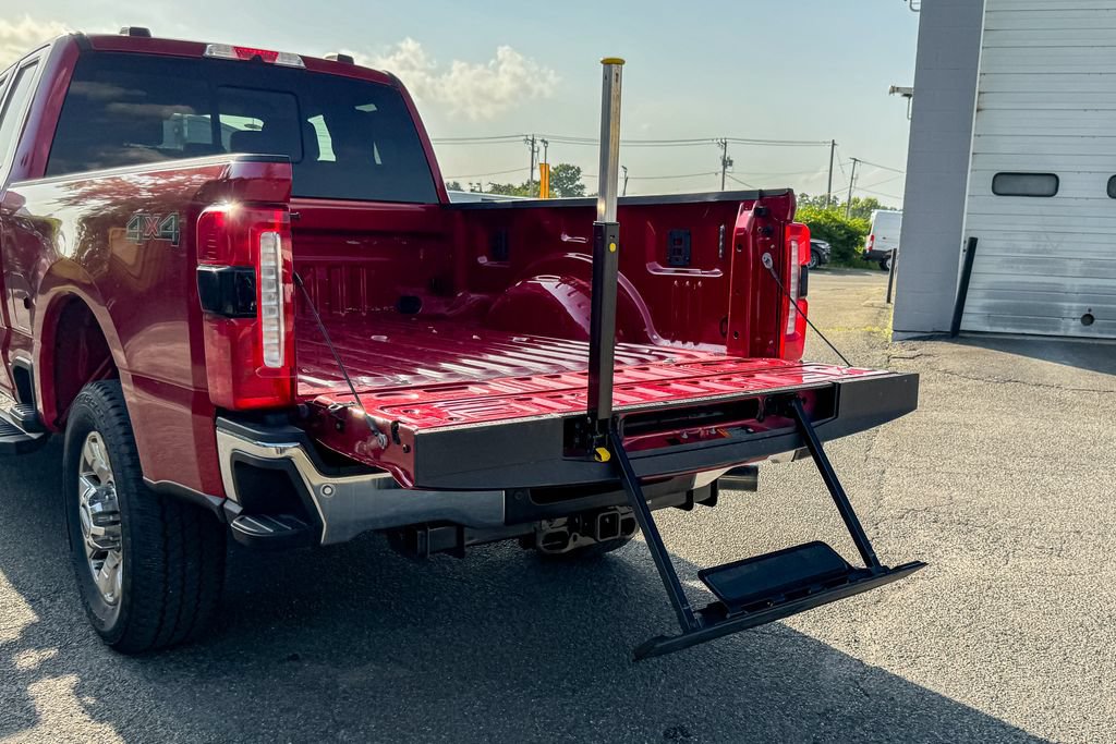 Certified 2024 Ford F350 Lariat w/ Chrome Package AWD/4WD image 21