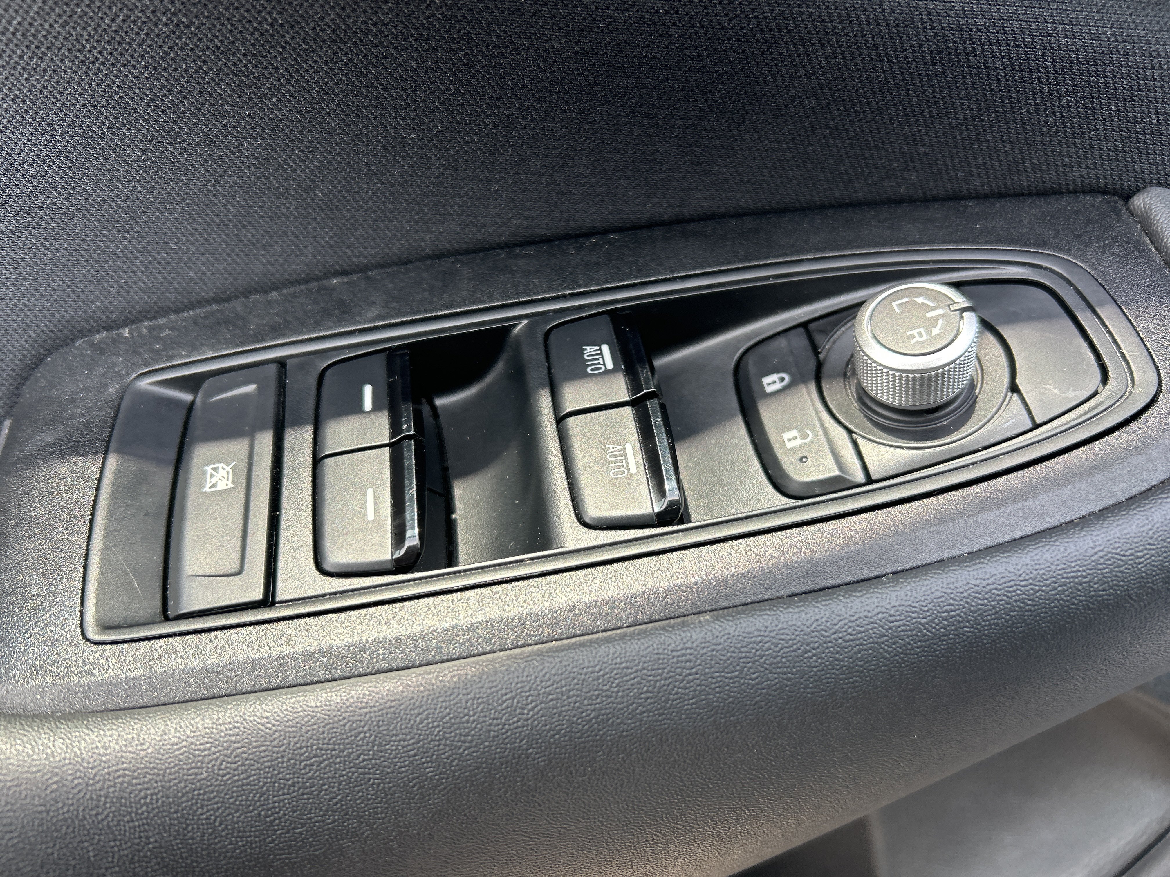 Used 2023 Subaru Outback Premium AWD/4WD image 10