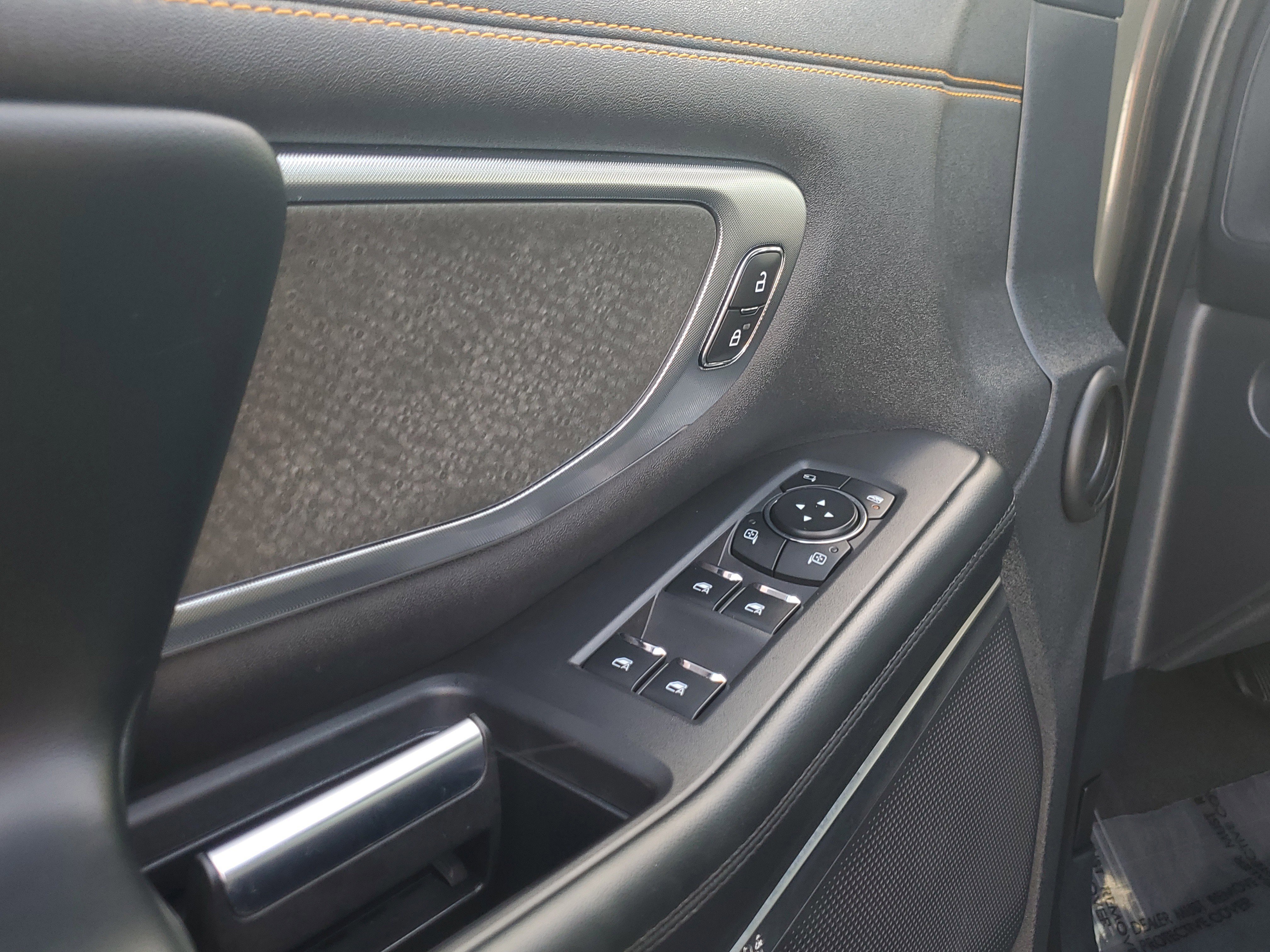 Certified 2025 Ford Expedition Tremor image 19