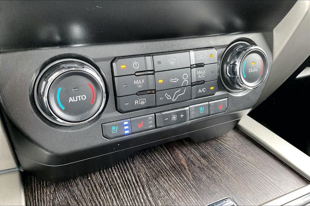 Certified 2020 Ford F250 Lariat w/ Lariat Value Package image 25