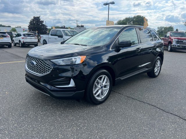 Certified 2024 Ford Edge SEL AWD/4WD image 3
