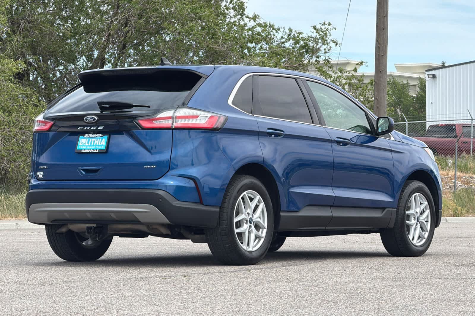 Certified 2021 Ford Edge SEL AWD/4WD image 2