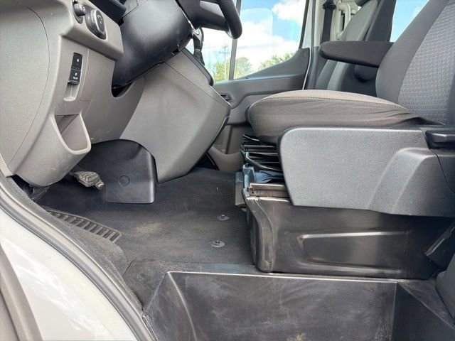 Certified 2023 Ford Transit 350 XLT RWD image 13
