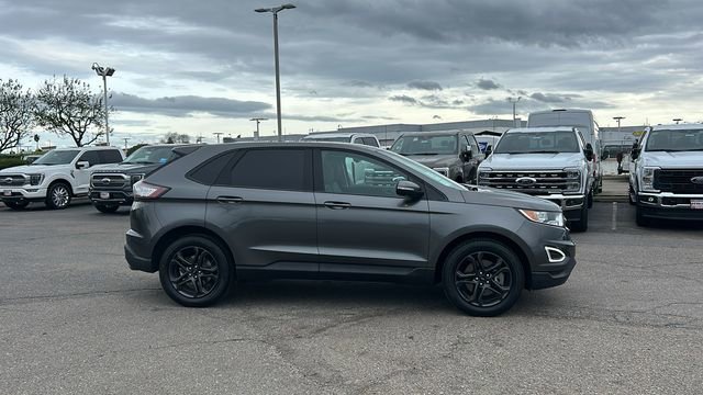 Certified 2018 Ford Edge SEL w/ Equipment Group 201A image 2
