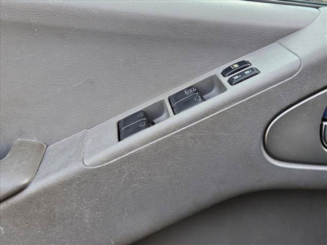 Used 2017 Nissan Frontier SV AWD/4WD image 23