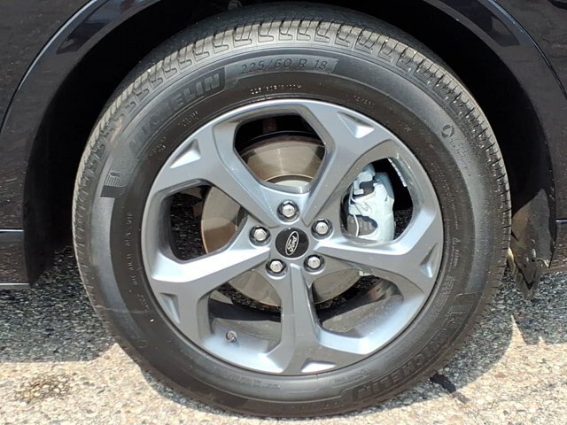 Certified 2024 Ford Escape ST-Line w/ Tech Pack #1 AWD/4WD image 22