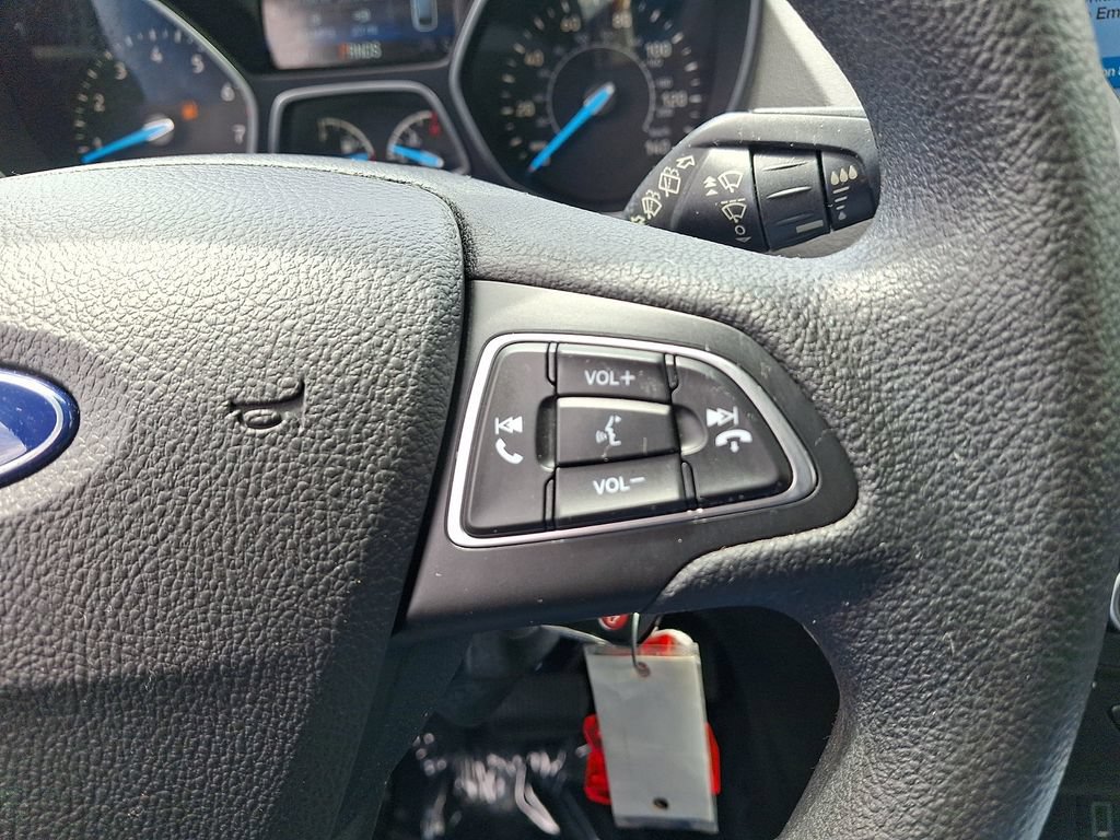 Certified 2018 Ford Escape SE w/ SE Sync 3 Package AWD/4WD image 23
