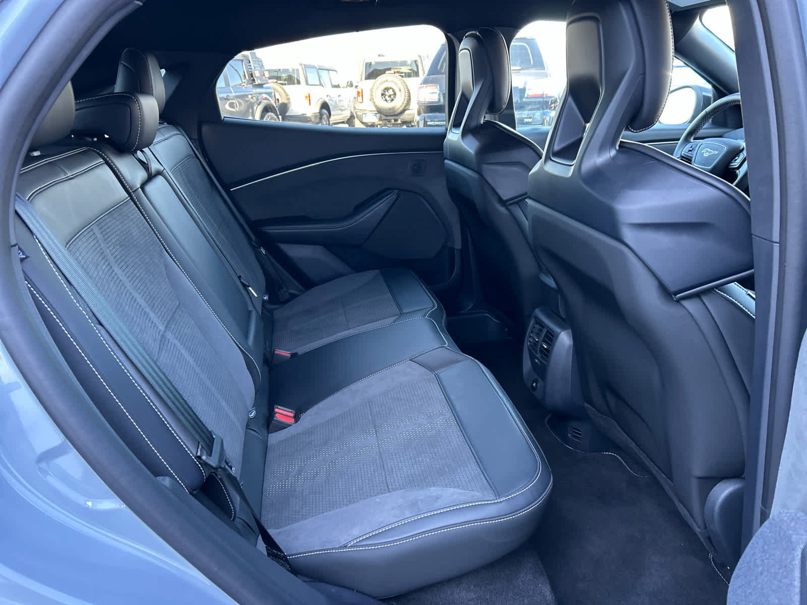 Certified 2025 Ford Mustang Mach-E GT image 19