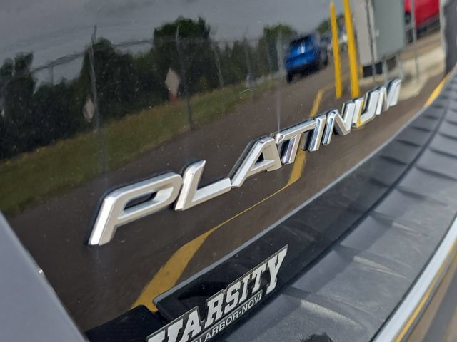 Certified 2023 Ford Explorer Platinum w/ Technology Package AWD/4WD image 7