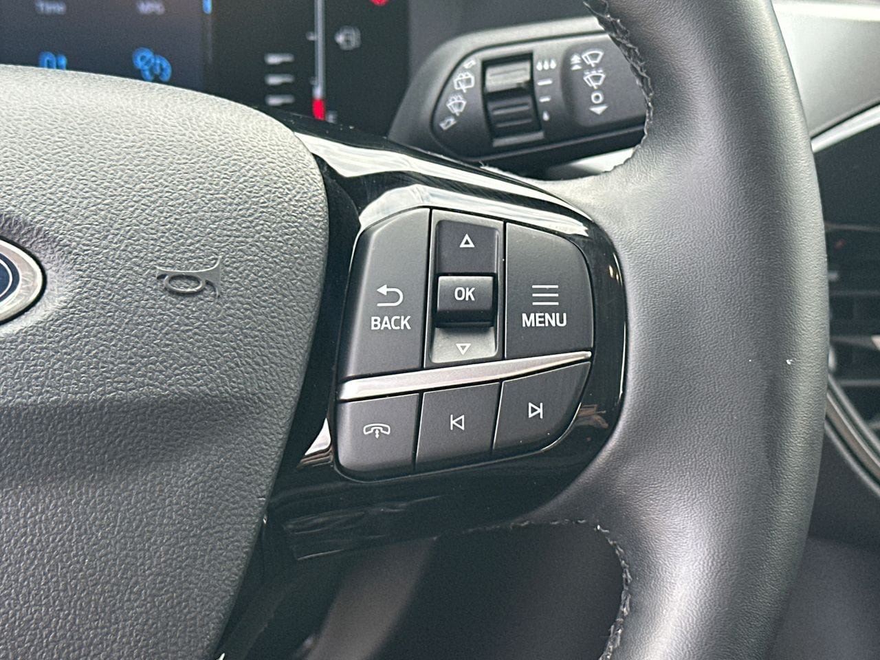 Certified 2024 Ford Escape Active AWD/4WD image 28
