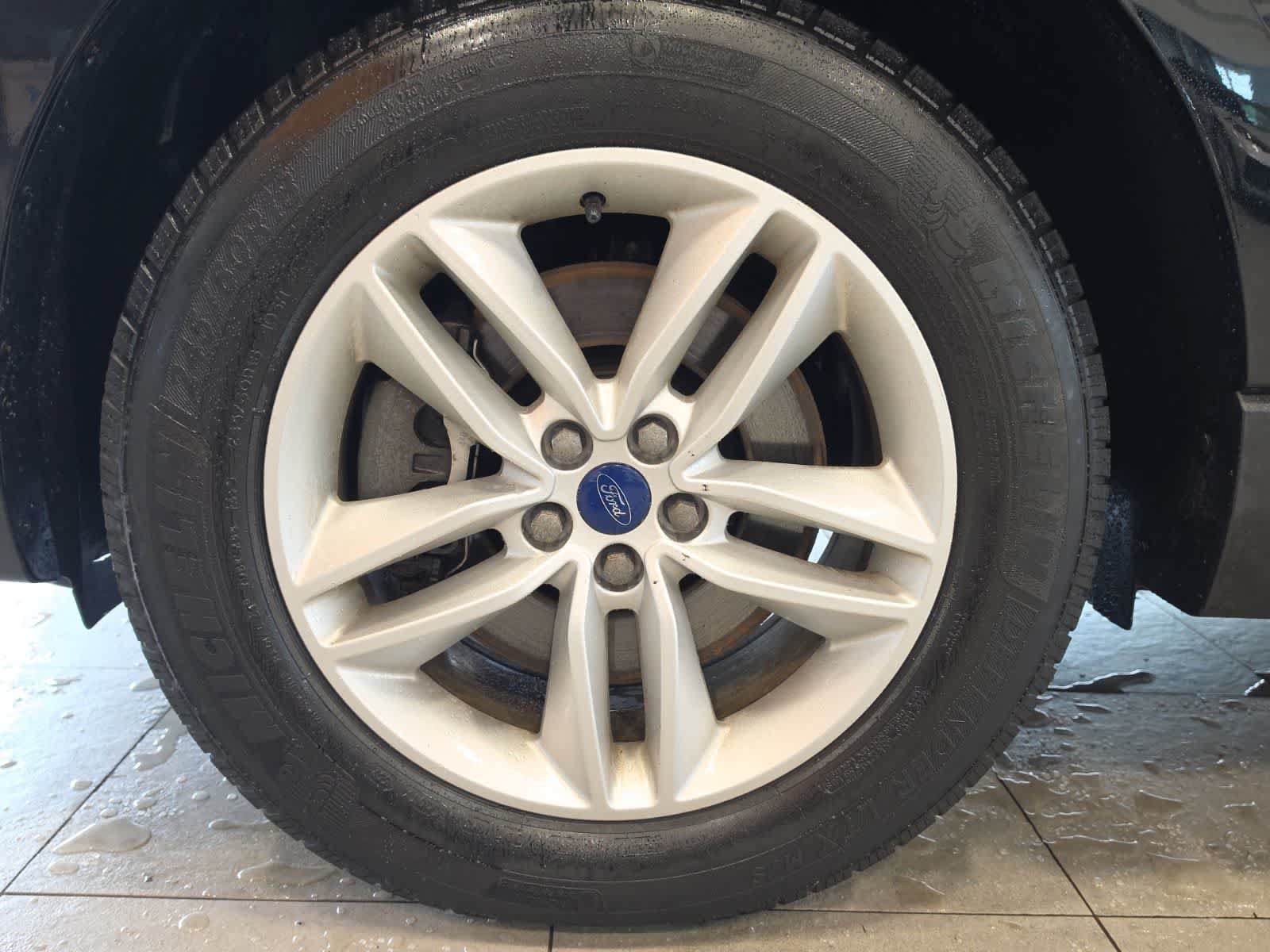 Certified 2017 Ford Edge SEL w/ Equipment Group 201A AWD/4WD image 13