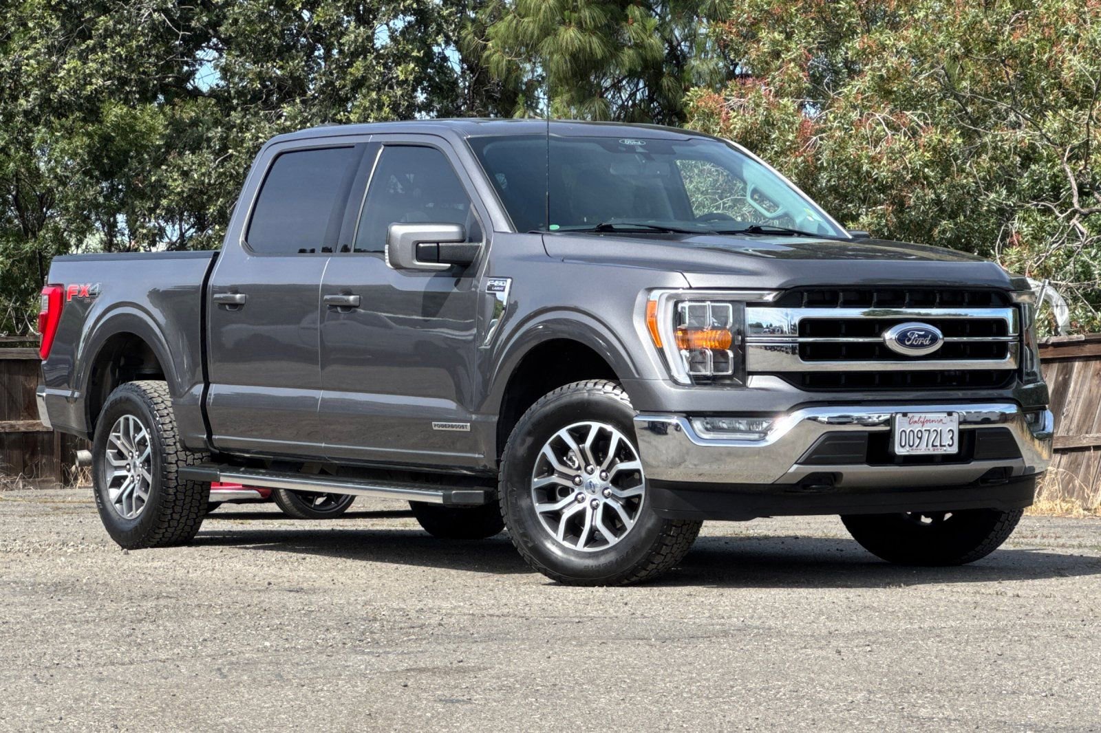 Certified 2022 Ford F150 Lariat w/ Equipment Group 501A Mid AWD/4WD image 2