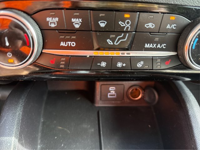 Certified 2022 Ford Escape SE w/ Convenience Package AWD/4WD image 31