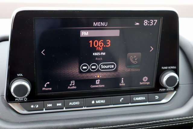 Used 2023 Nissan Rogue SV image 28