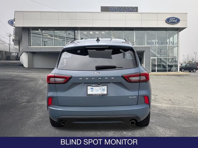 Certified 2023 Ford Escape ST-Line w/ Tech Pack #1 AWD/4WD image 7