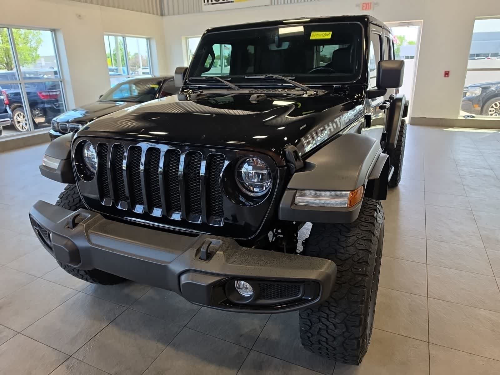 Used 2022 Jeep Wrangler Unlimited Sport AWD/4WD image 2