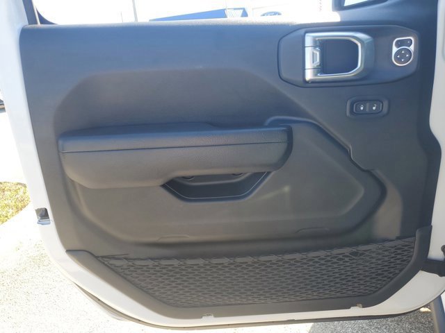 Used 2022 Jeep Wrangler Unlimited Sport image 22