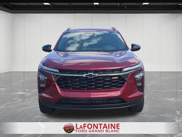 Used 2024 Chevrolet Trax RS FWD image 8