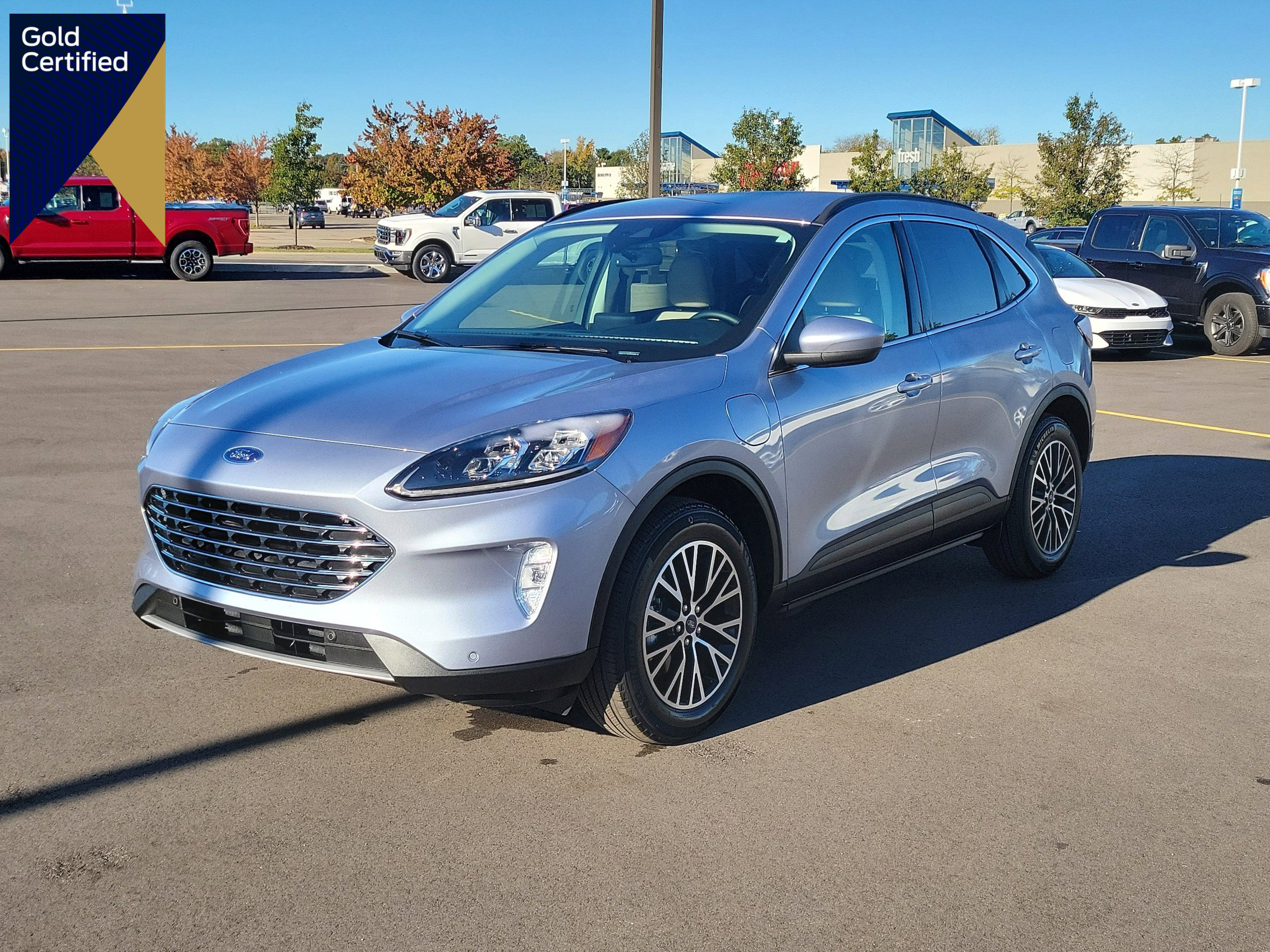 Certified 2022 Ford Escape Titanium image 1