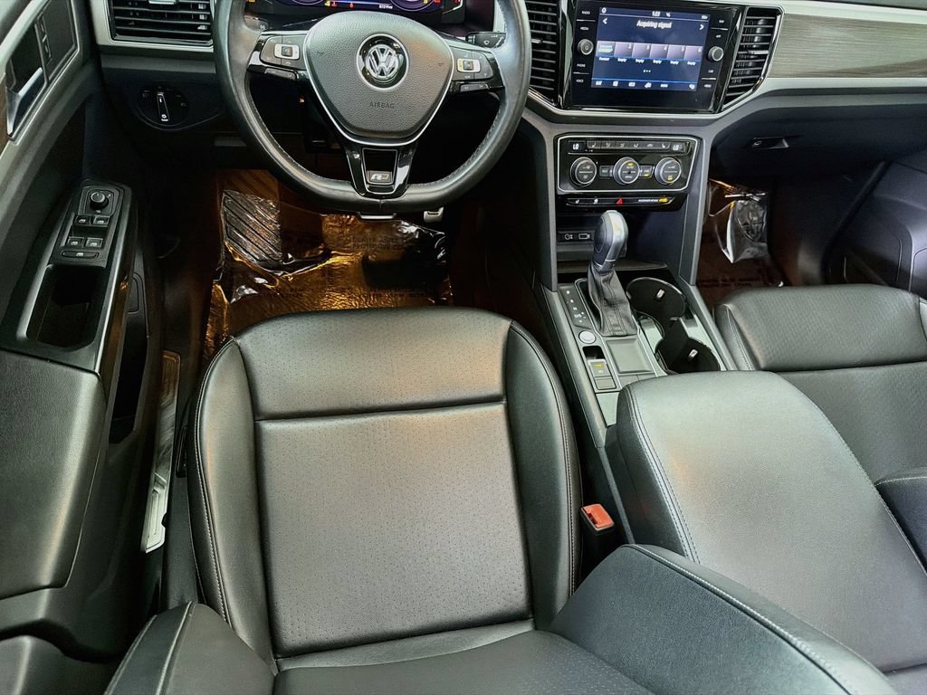 Used 2019 Volkswagen Atlas SEL R-Line FWD image 28