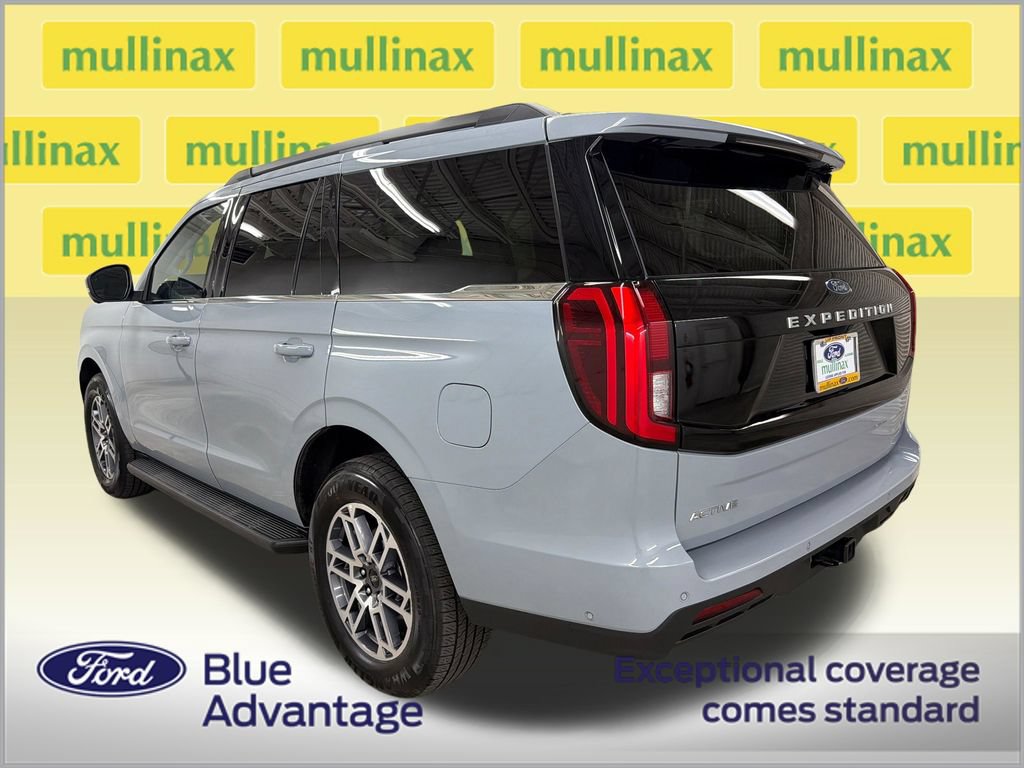 Certified 2025 Ford Expedition Active RWD image 11