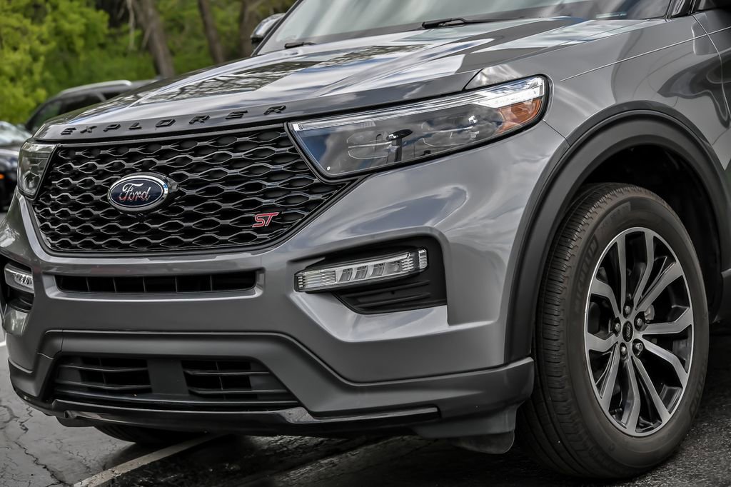 Certified 2022 Ford Explorer ST AWD/4WD image 6