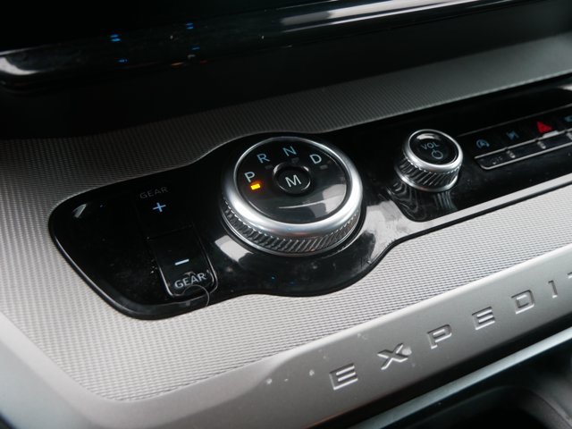 Certified 2025 Ford Expedition Max Active AWD/4WD image 25