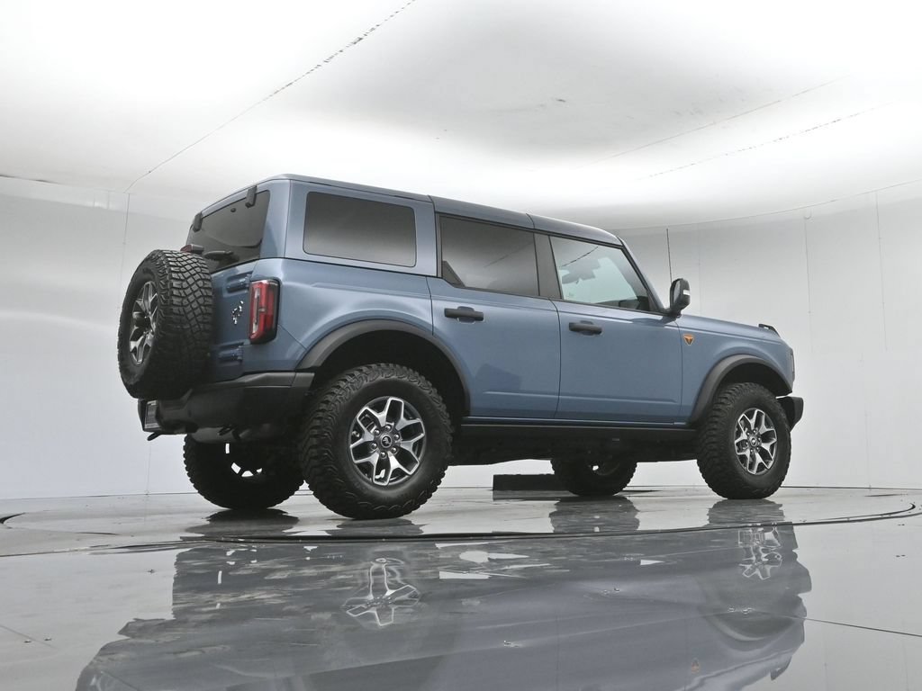 Certified 2025 Ford Bronco Badlands AWD/4WD image 51