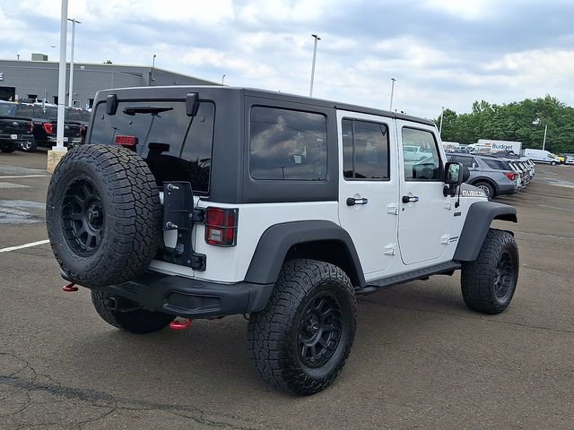 Used 2017 Jeep Wrangler Unlimited Rubicon AWD/4WD image 6