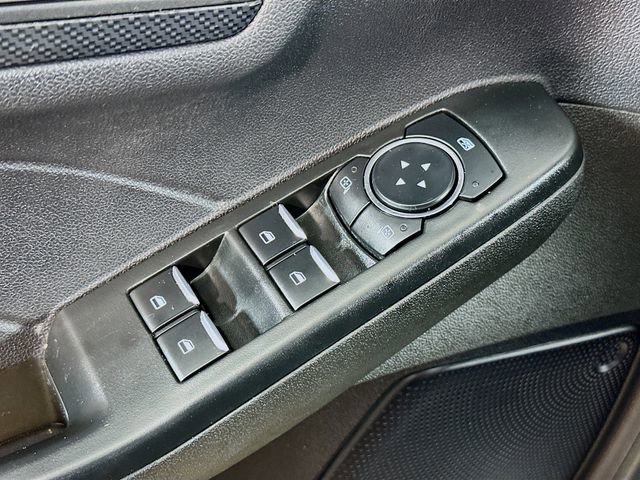 Certified 2024 Ford Escape ST-Line image 17