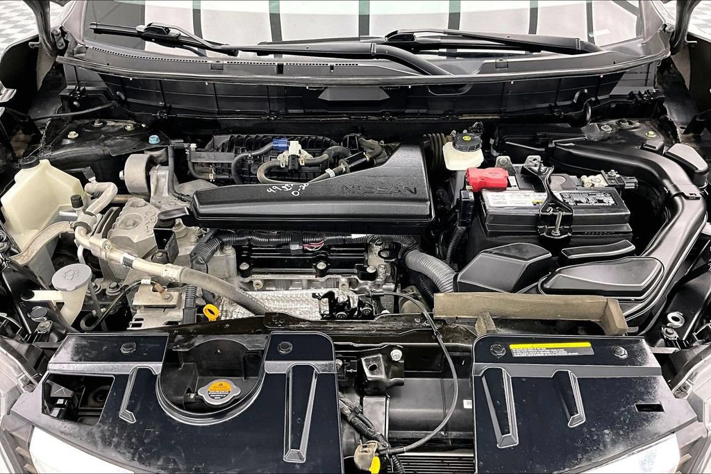 Used 2020 Nissan Rogue SV w/ Premium Package AWD/4WD image 10