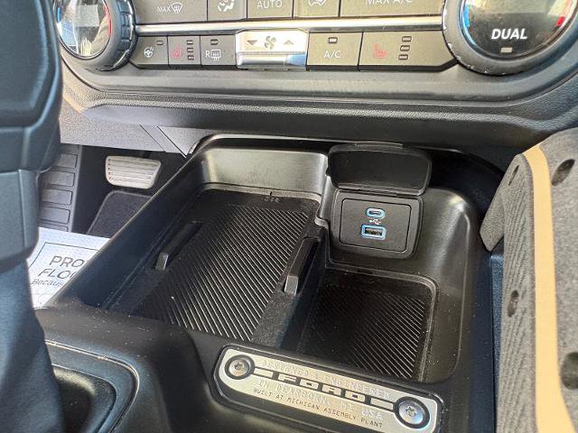 Certified 2025 Ford Bronco Badlands AWD/4WD image 23