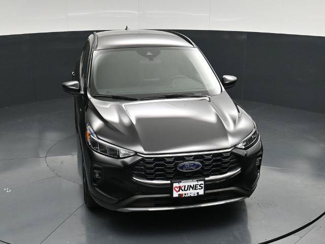 Certified 2025 Ford Escape ST-Line Select AWD/4WD image 38