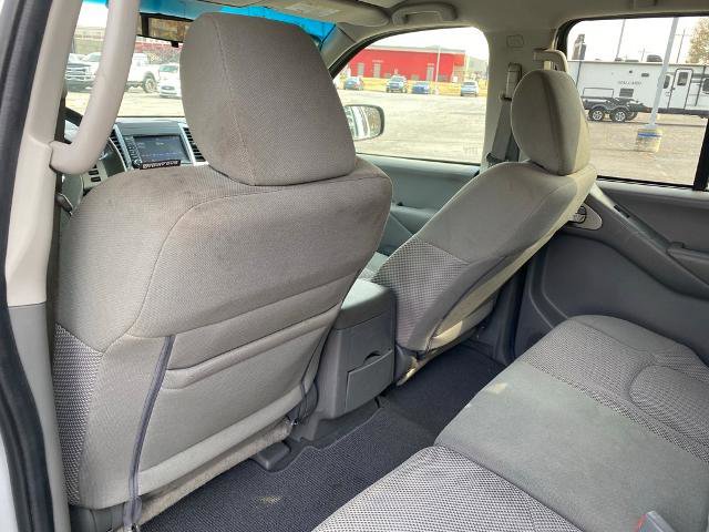 Used 2019 Nissan Frontier SV image 27